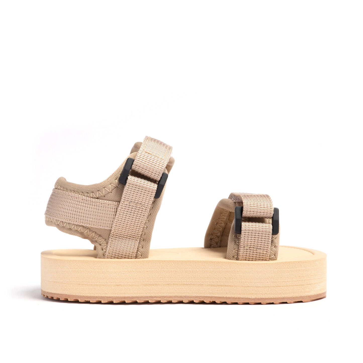 WATERPROOF BEACH SANDAL in AKITA