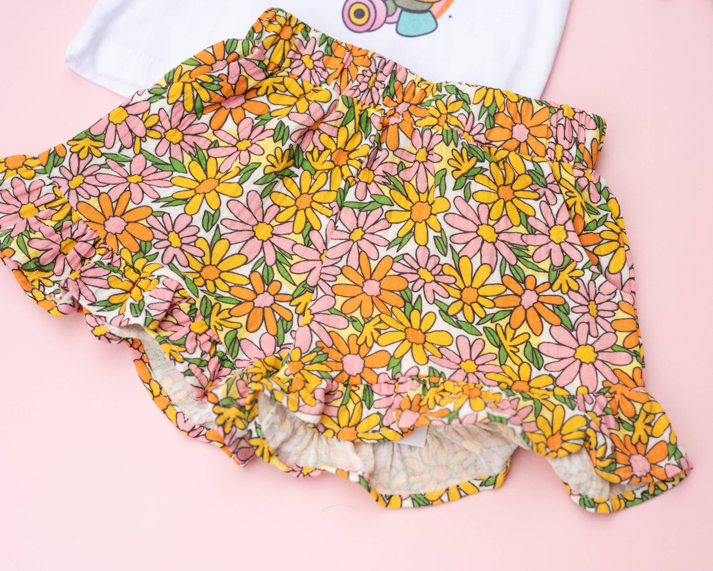 SUMMER DAISIES GIRLS DOUBLE GAUZE RUFFLE SHORTS