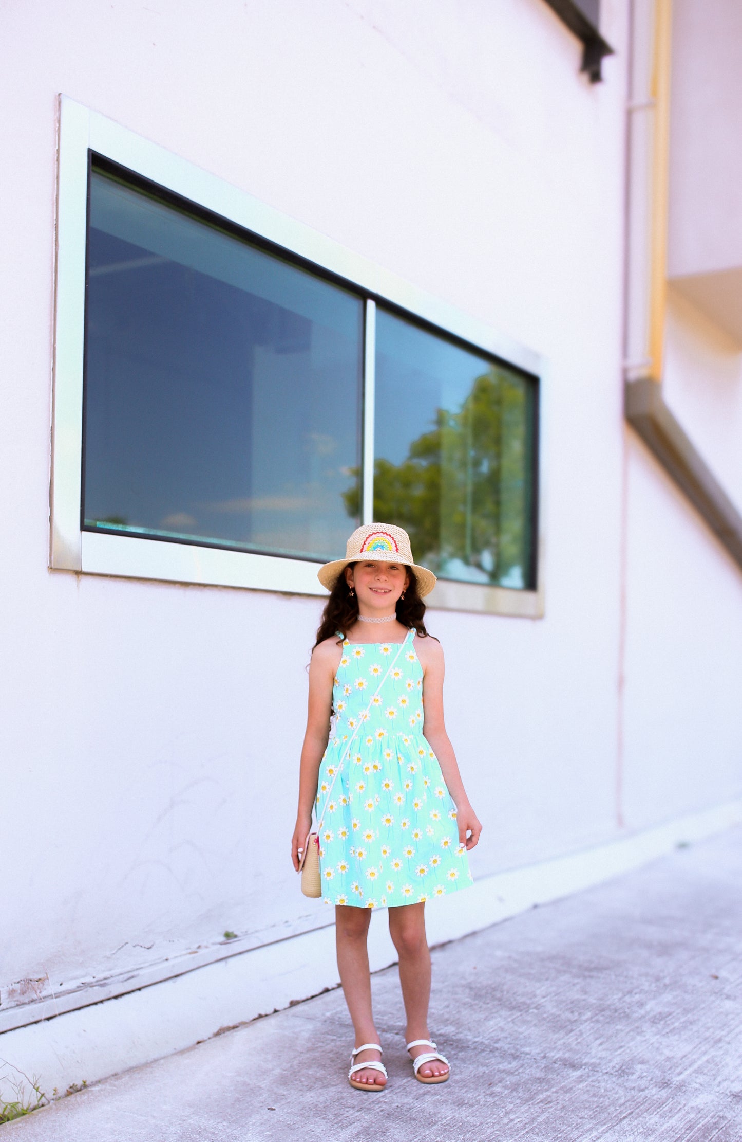 Blue dress with smiling daises