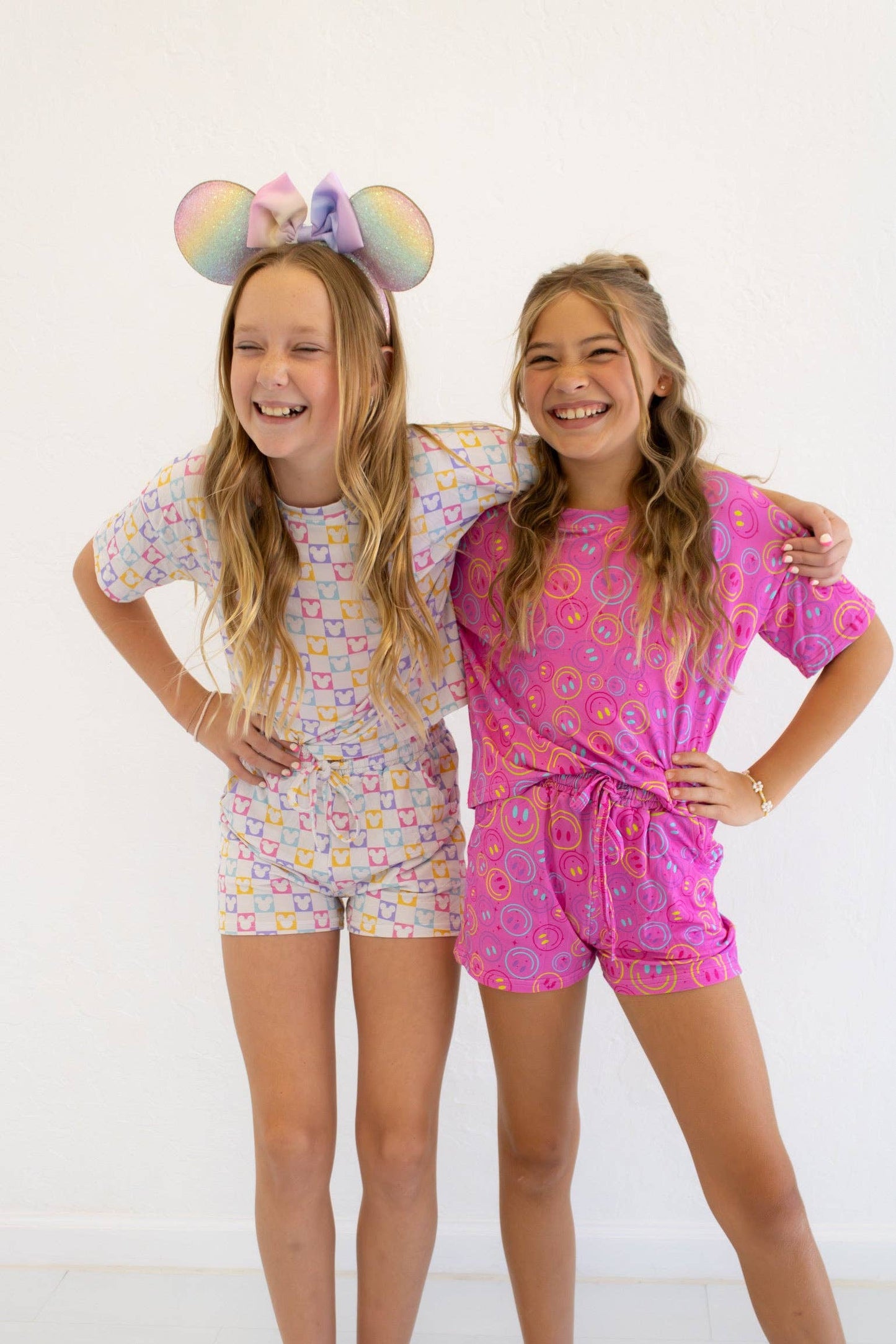 Neon Smiley Set