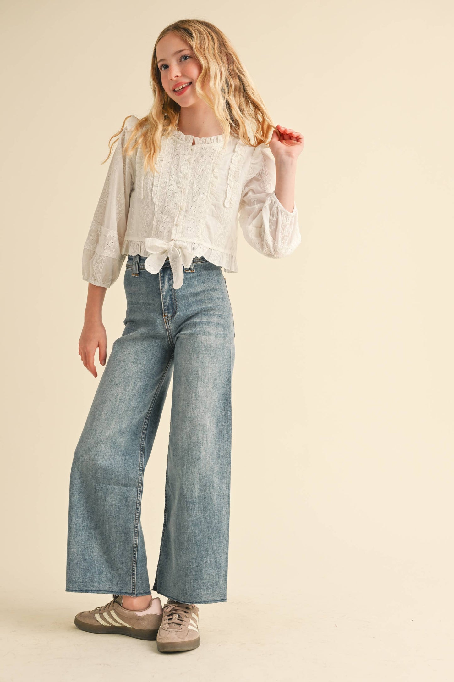BUTTON DOWN BLOUSE
