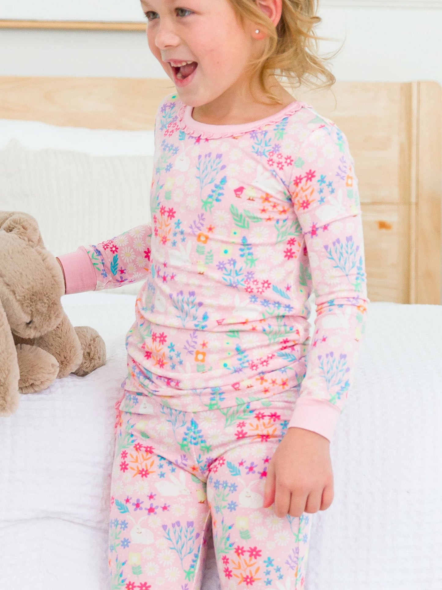 Toddler Girls Bunny and Friends Bamboo Viscose Ruffle Long Sleeve Pajama Set