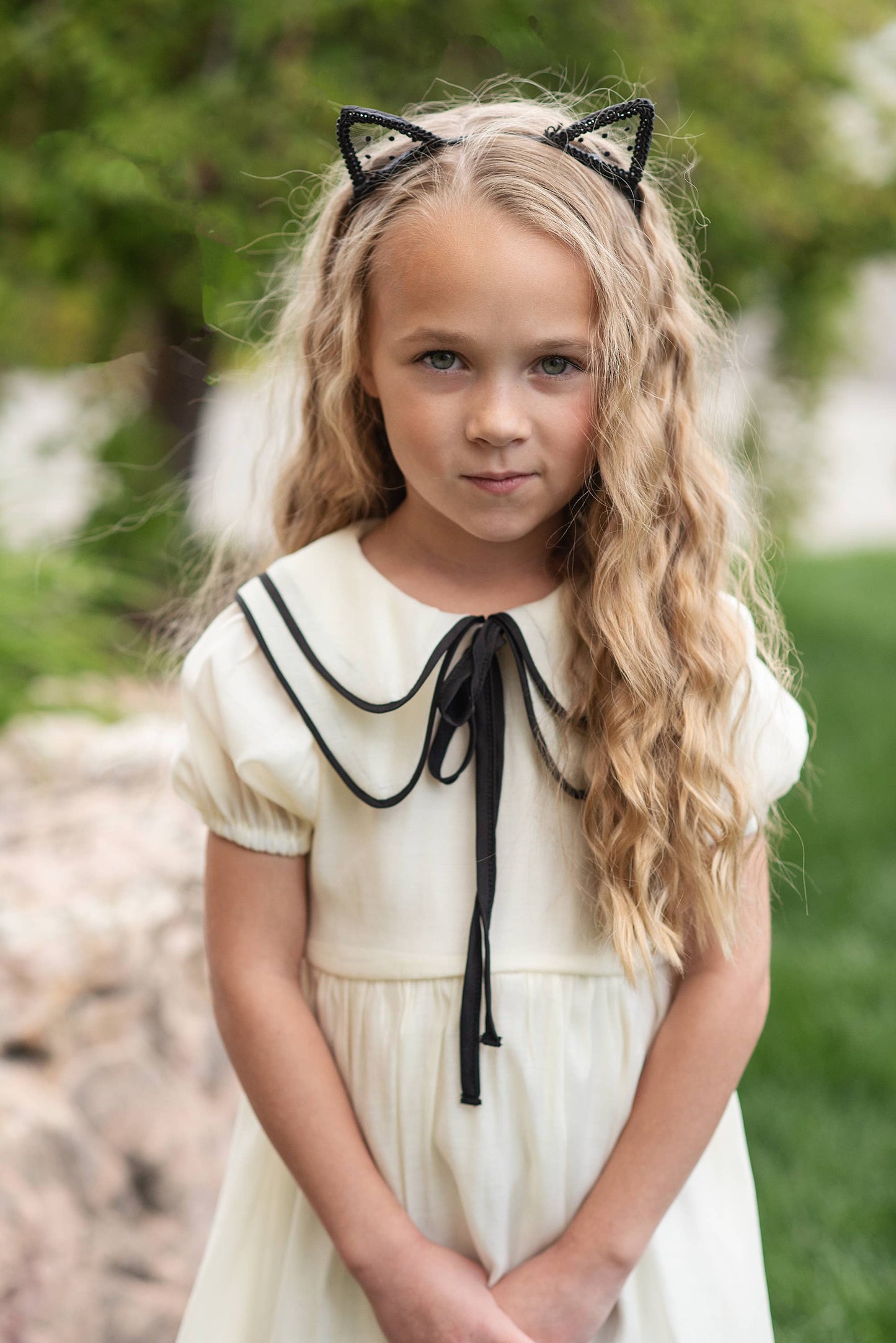 Kids Ivory & Black Ribbon Puff Sleeve Double Collar Dress