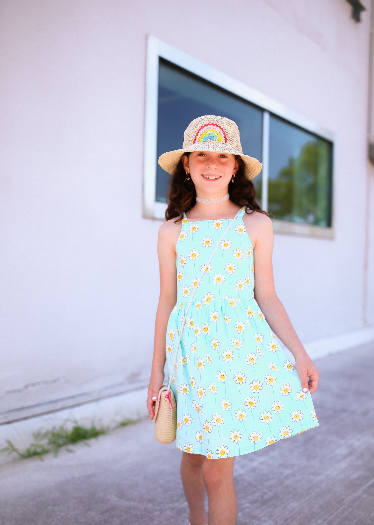 Blue dress with smiling daises