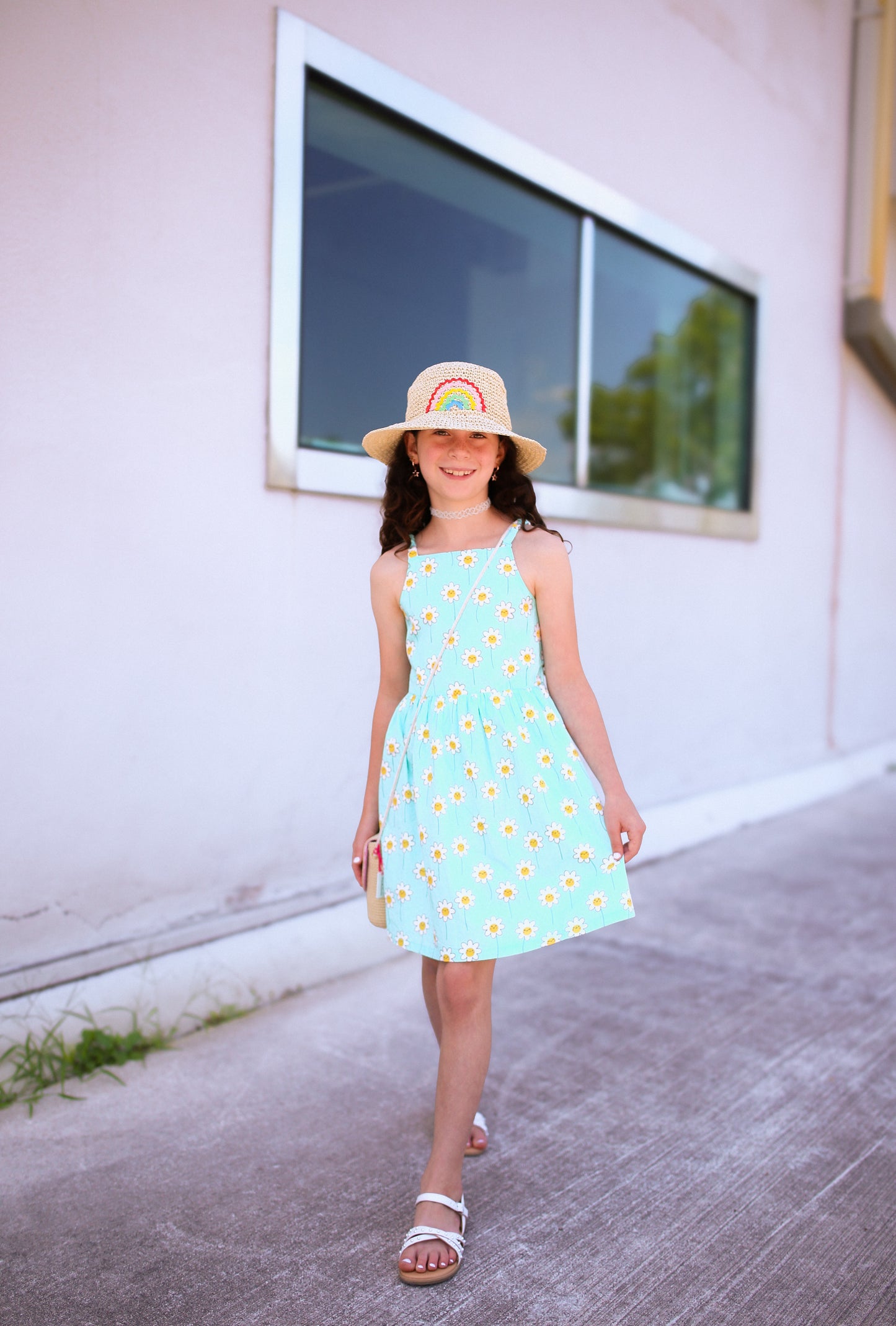 Blue dress with smiling daises