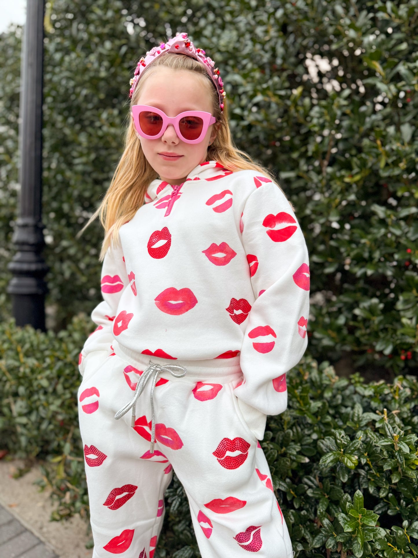 Sparkly Lips Jogger Set