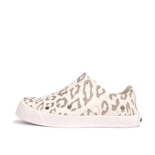 WATERPROOF SNEAKERS in Lion King