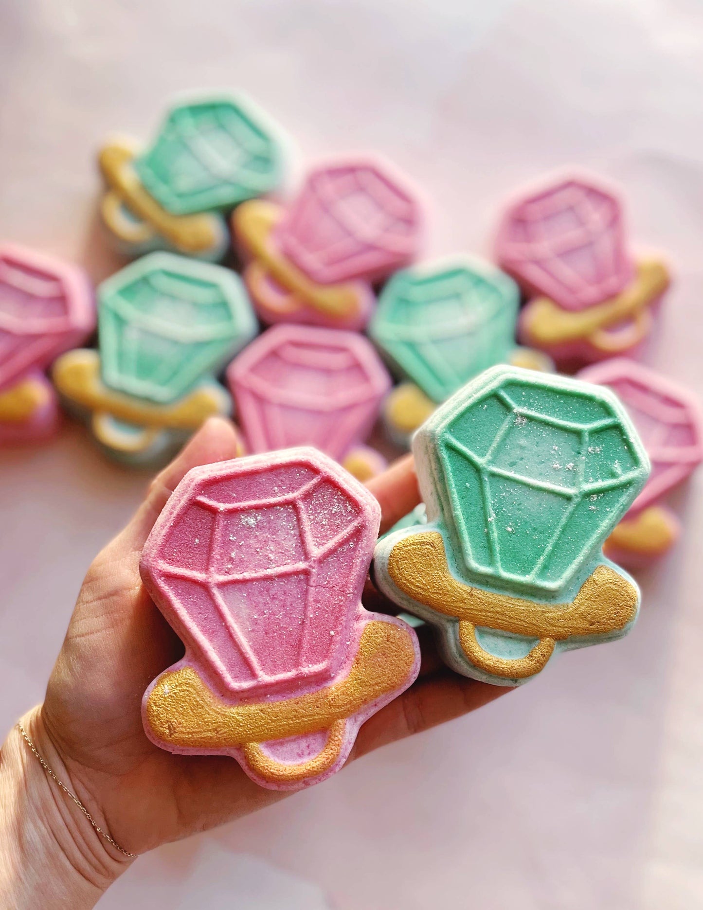 Ring Pop Bath Bomb