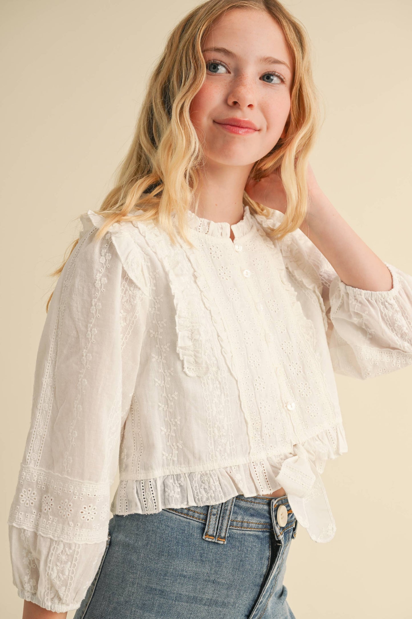 BUTTON DOWN BLOUSE